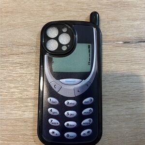 Retro Black Cell Phone Case